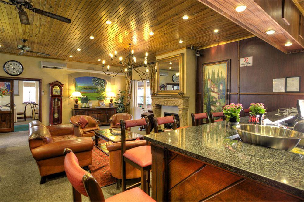 Sentinel Luxury Suite Hotel พริทอเรีย ภายนอก รูปภาพ