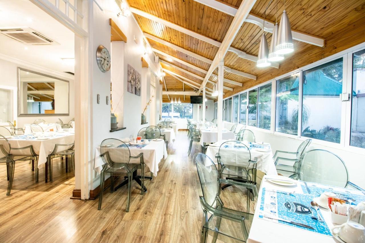 Sentinel Luxury Suite Hotel พริทอเรีย ภายนอก รูปภาพ